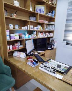 Dr Khaled Ben Hadj Hamouda gynécologue à Mahdia surveille la grossesse de la femme