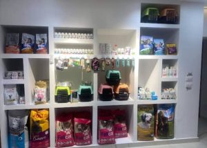 Accessoires animaux chez vétérinaire Amira Belhadj Farhat