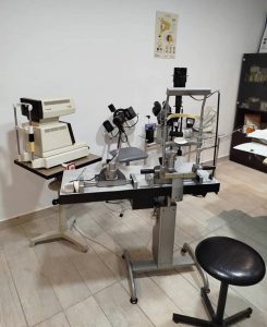 chirurgie des yeux au laser / ophtalmologue Mahdia