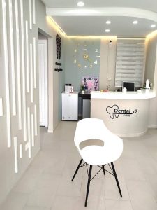 Dental Care - cabinet dentaire à Khezama Est du Dr Kerkeni