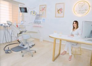 implant-chirurgie-dentiste-harrabi-sahloul Implantologie et chirurgie dentaire à Sahloul