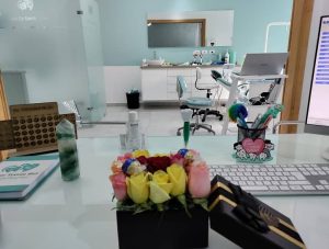 Dentiste Sousse Tesnim Blel / Implantologie et soins dentaires