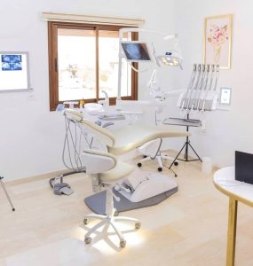 soins-dents-dentisterie-esthetique-sahloul-sousse Dentisterie esthétique chez Wala Harrabi dentiste Sahloul