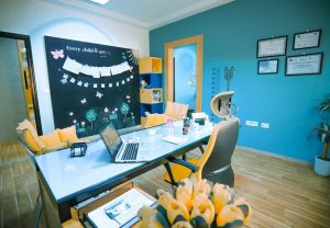 Dr Nermine Jomaa pédodontiste - appareil dentaire enfants à Monastir