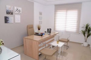 Dr Salwa Kadi ORL à Msaken - Chirurgie cervico faciale