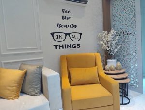 Opération laser des yeux / ophtalmologue Amal Kadri ép Mahmoud