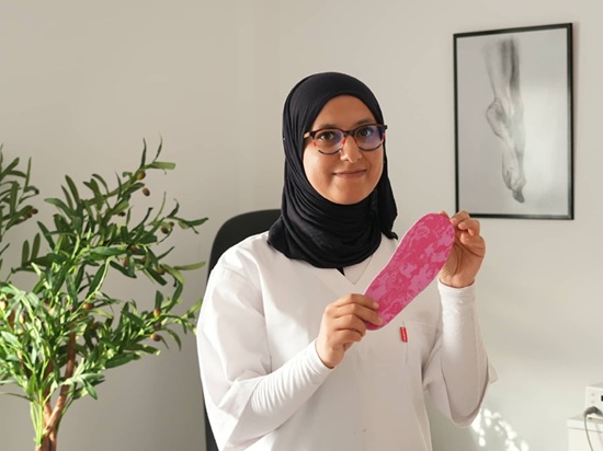 Pédicure podologue à L'Aouina / Soumaya Aouek