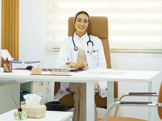 Médecin interniste à Grombalia / Gériatre Dr Souha Khefifi